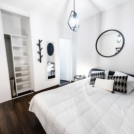 Superb T4 Design, Panoramic View, 8 People * Bayonne